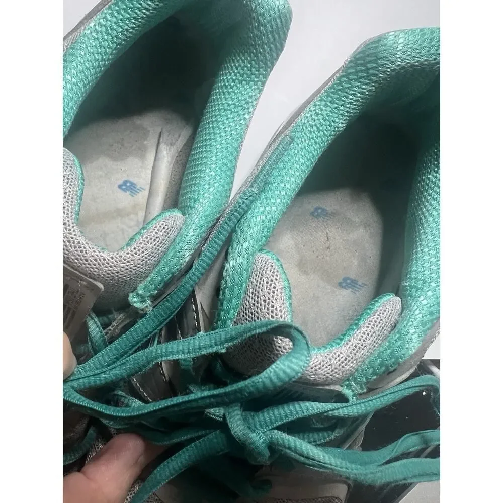 New Balance 1540v2 Trail Running Shoe Gray Green Womens 8 D Wide Lace Up Low USA
